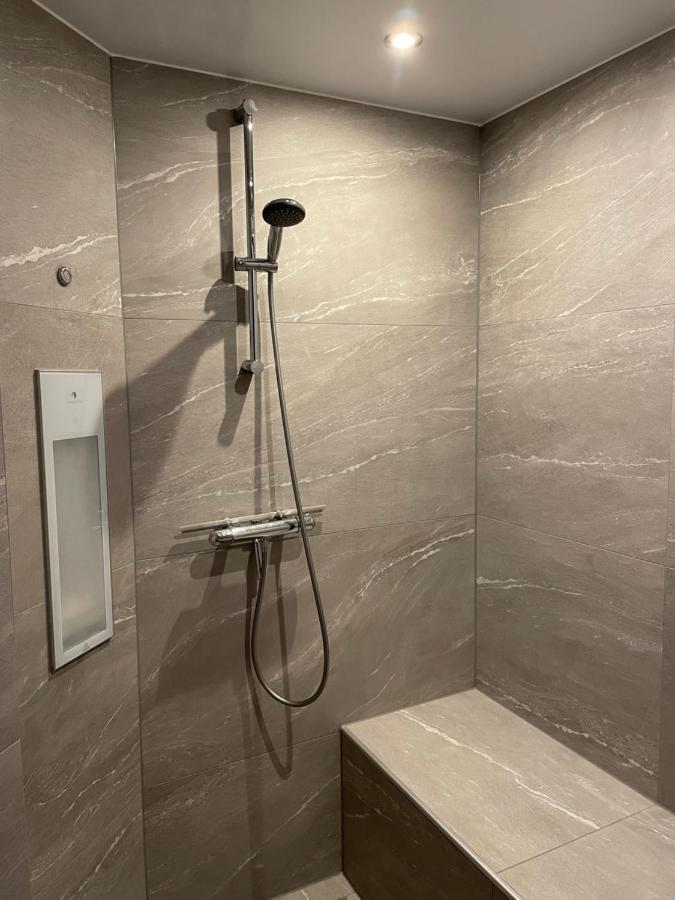 B&B Eibergen met privé zwembad en sauna Exterior foto